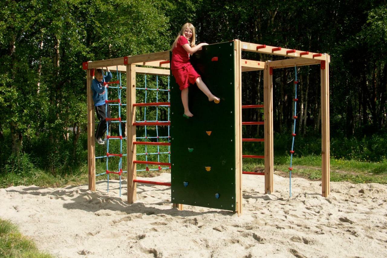 Roste Hyttetun Og Camping Os (Hedmark) 외부 사진