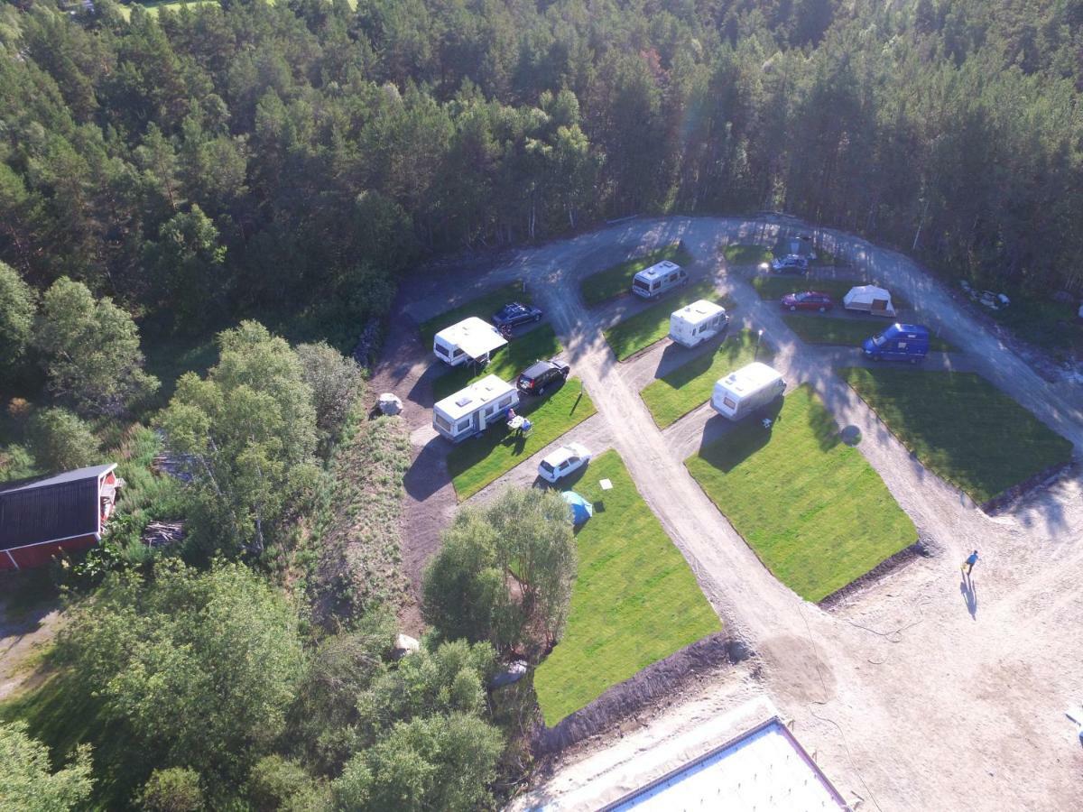 Roste Hyttetun Og Camping Os (Hedmark) 외부 사진